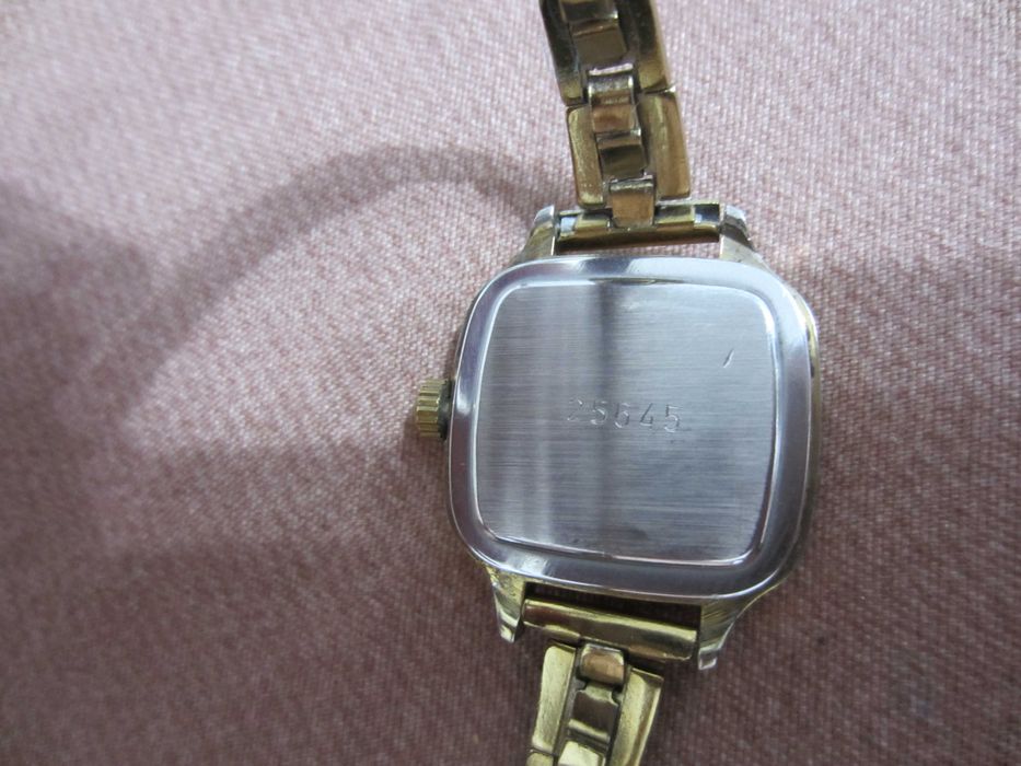 Ceas vintage mecanic dama OREX 17 Rubine,elegant, placat cu aur