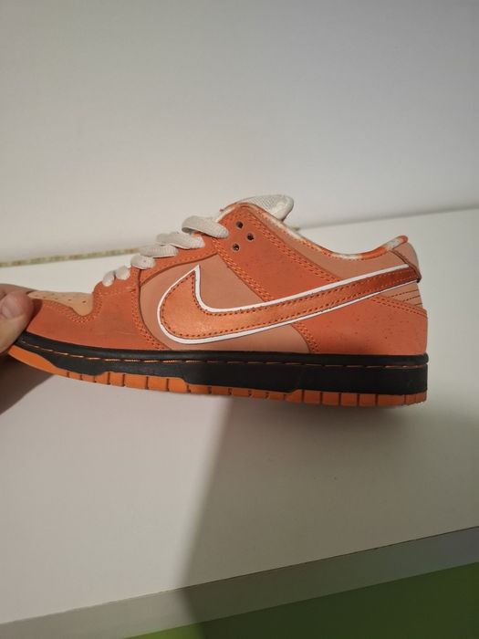 Nike lobster orange