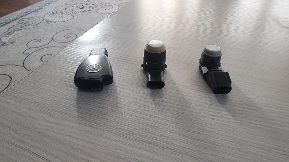 Продам Ключи и Парктроники от Мерседес