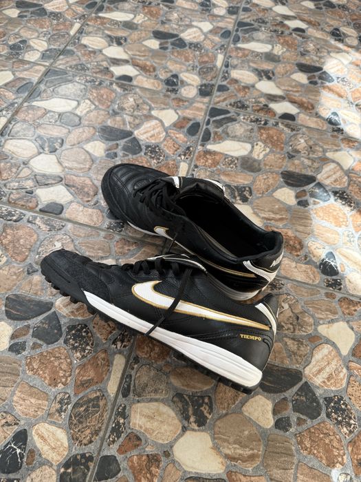 Nyke Tiempo Mystic