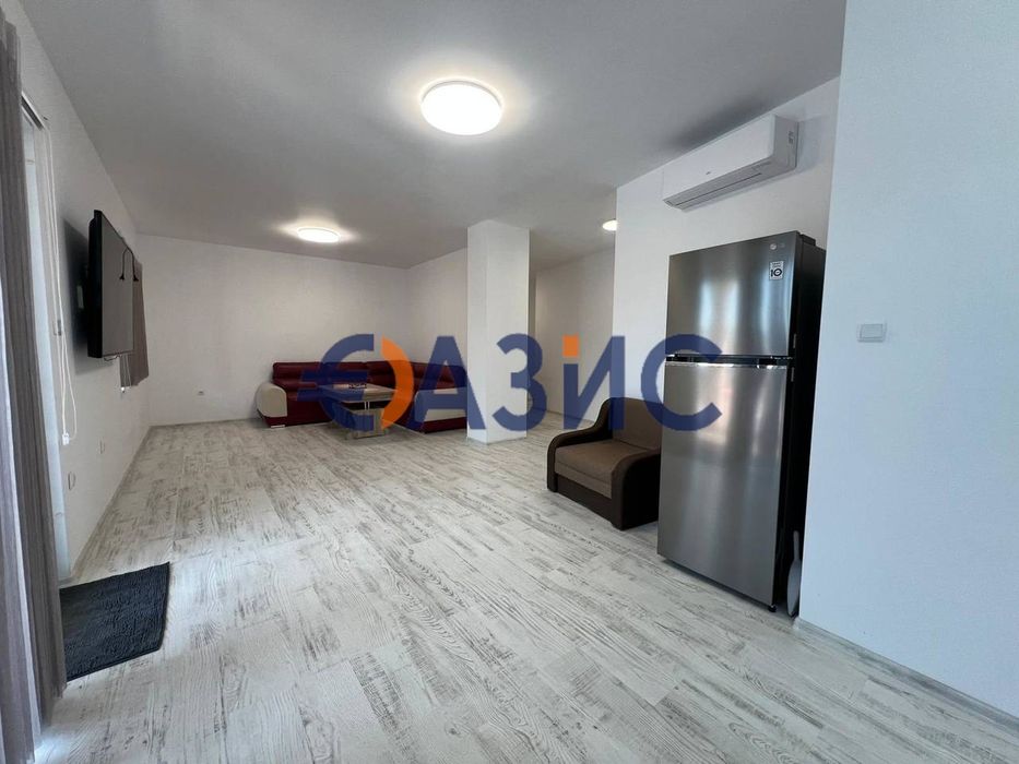 Продава се Тристаен апартамент в Созопол - 124 кв.м за 823 €/кв.м - Снимка #9