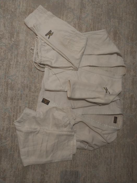 Продам кимано мизуно