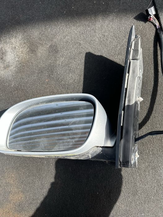 Огледало ляво дясно за Vw Touran t1 с мигач и подгрев ел регулиране