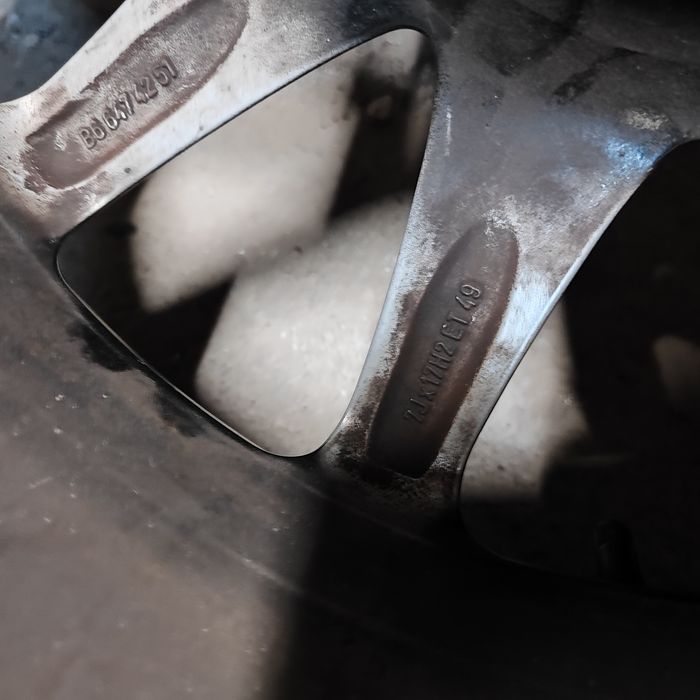 4 комплекта оригинални 17 цола джанти.