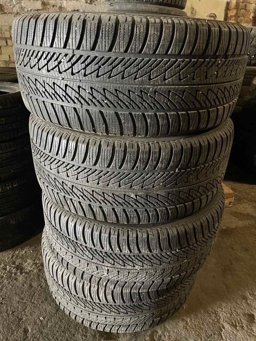 GoodYear 285/45R20