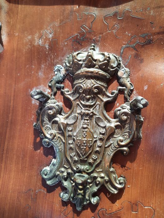 Антикварен предмет масони старинна кожа