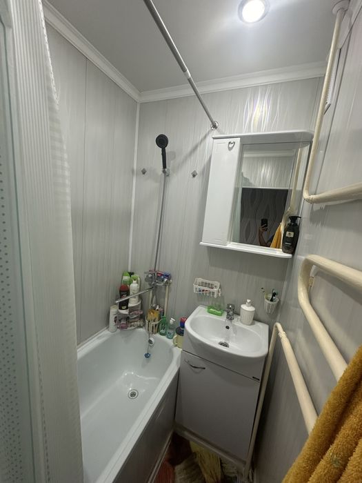 Продам квартиру двухкомнатную