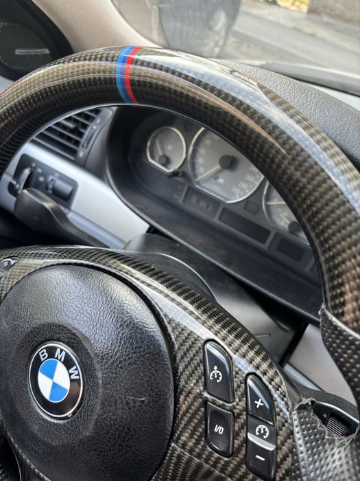 Карбоновый руль BMW