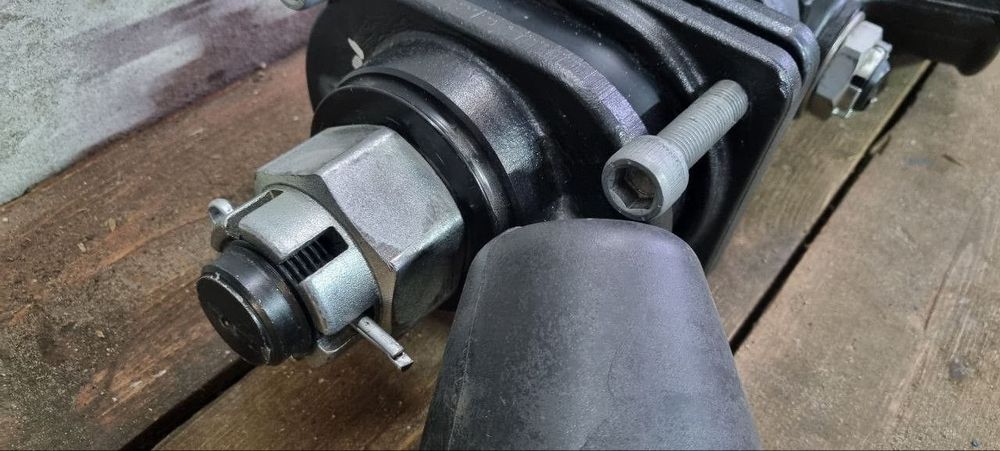 Продам фаркоп ворланди