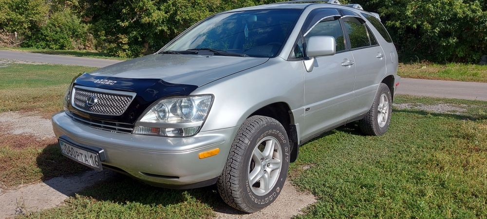 Продам лексус рх 300