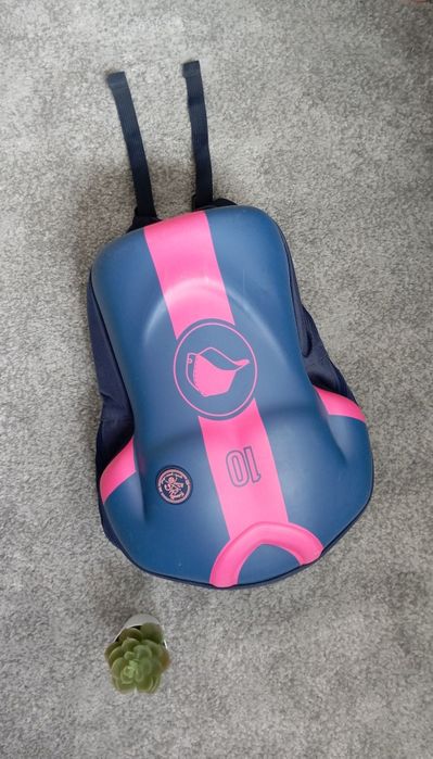 Ghiozdan cu fotbal pt copii•albastru închis și roz