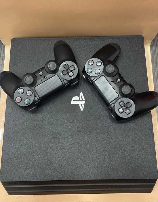 Hope Amanet P4-PlayStation 4 Pro 1Tb/2Manete 5 Jocuri