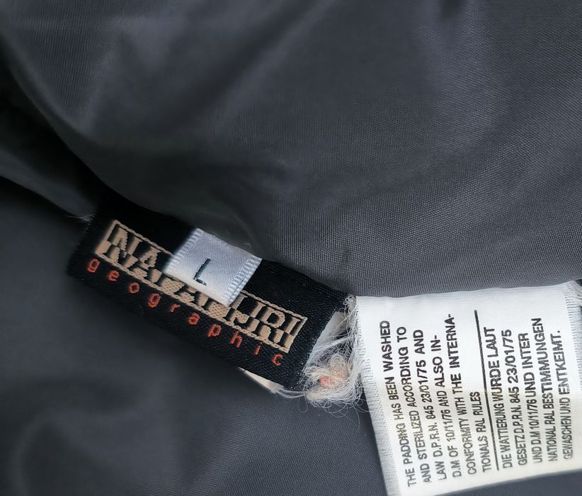 Napapijri Пухен Елек L размер