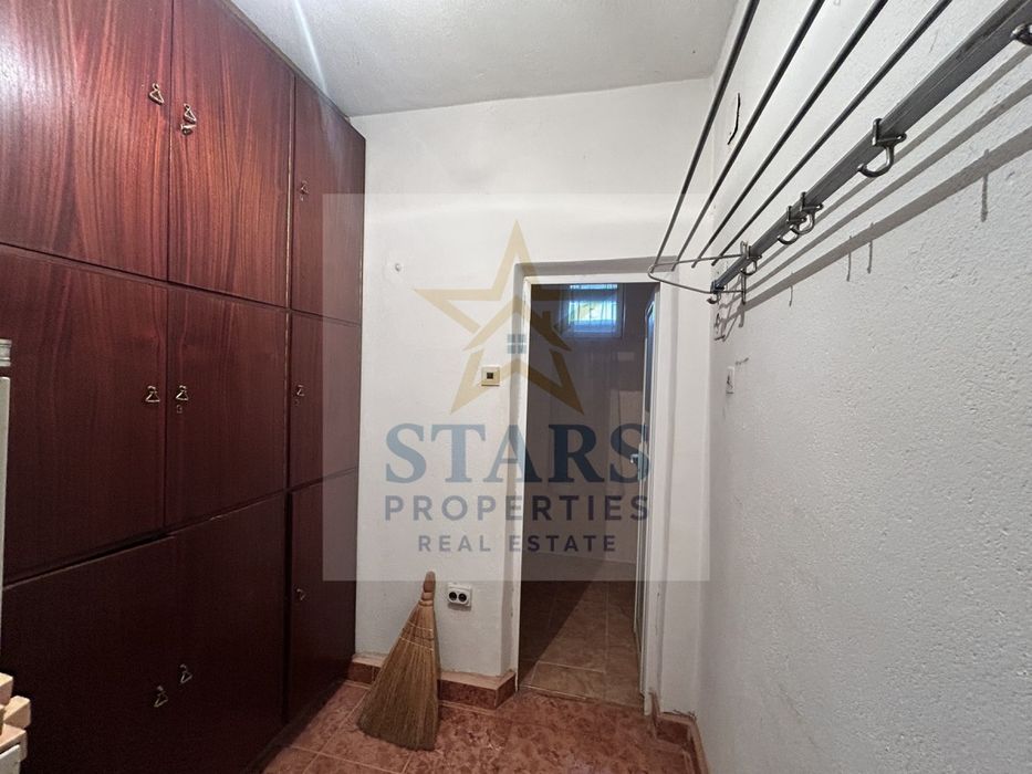 Продажба 3-стаен гр. Варна - Червен Площад