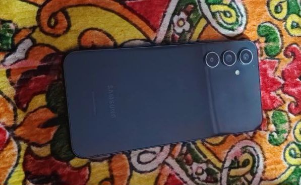 SAMSUNG A54 5G в хорошем состоянии