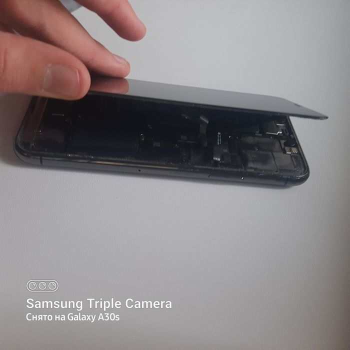 IPhone 11 pro на запчасти