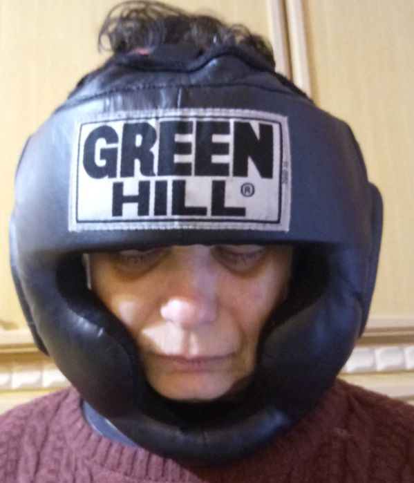 Echipament box - casca protectie si manusi