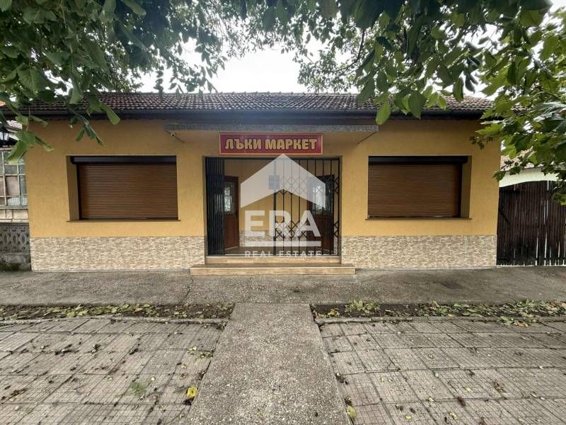 Самостоятелна къща в с. Сандрово, обл. Русе