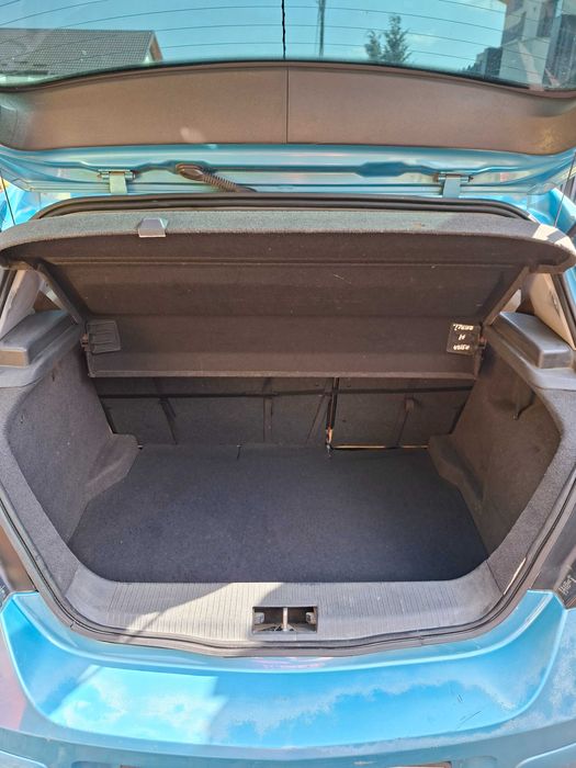 Vând Opel Astra H Hatchback | Semiautomată (Easytronic) |