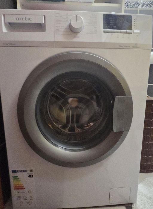 Mașină de spălat Arctic APL81221XLW3, Clasa A, 8 kg, ca nouă