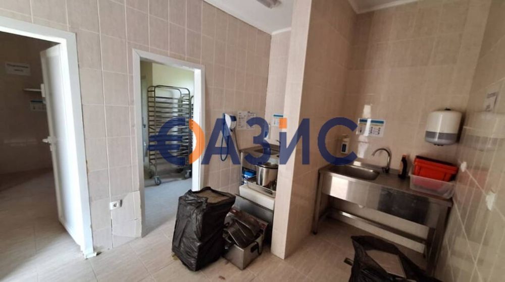 Продава се Заведение в Несебър - 173 кв.м за 678 €/кв.м - Снимка #4