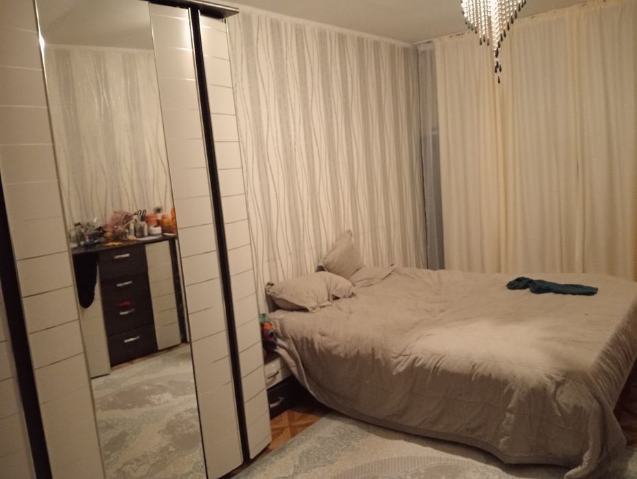 Продам Спальный гарнитур