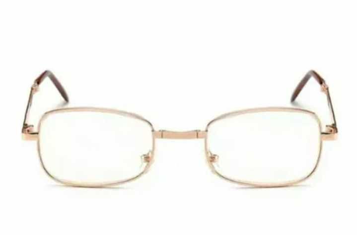 Очки складные с чехлом.