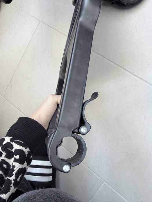 Adaptor (board) carut al doilea copil