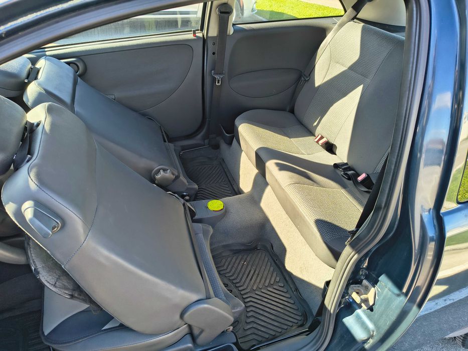 Opel Corsa C 2002 1.0 benzina