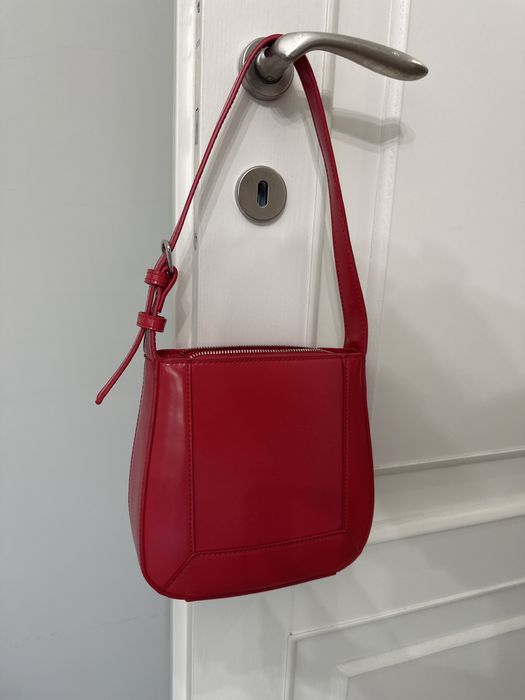 Червена чанта Zara