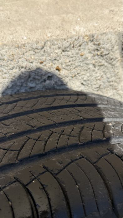 Продам шины 255/55/19 летние шины Michelin
