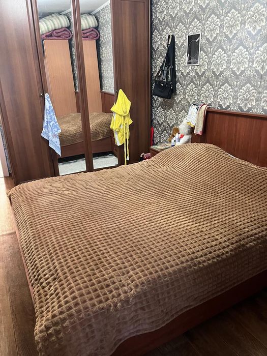 Сдаётся 2х комнатная за 150000