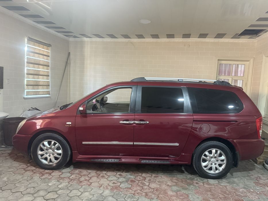 Трансфер услуги по городу на KIA CARNIVAL
