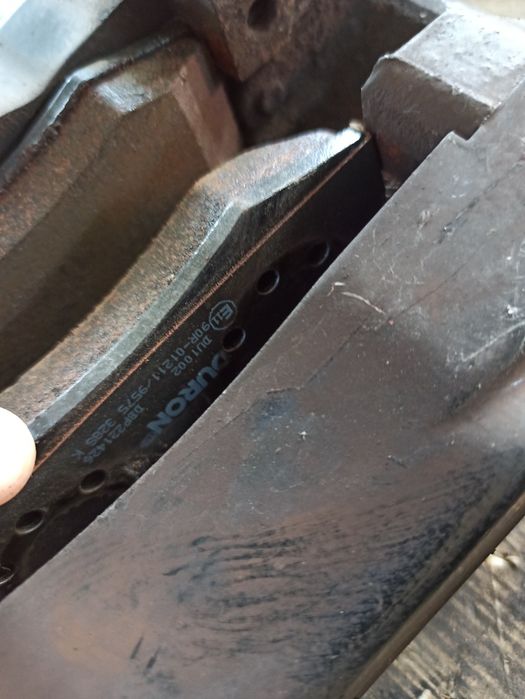 Спирачни апарати BREMBO Мерцедес, спирачни дискове перфорирани