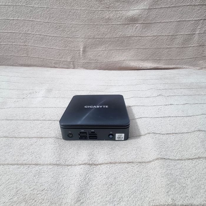 Nuc Gigabyte I5-10210U, 16Gb ddr4