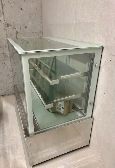 Хладилна витрина GGM Gastro