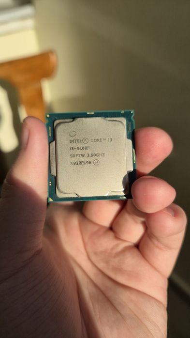 Процесор Intel Core I3 9100f