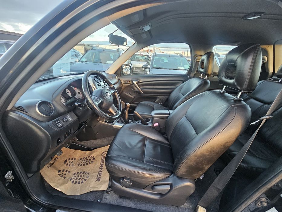 Toyota Rav4,2.0 Diesel 4x4,Clima,Piele,Jante,Cârlig,Posibil Rate ***