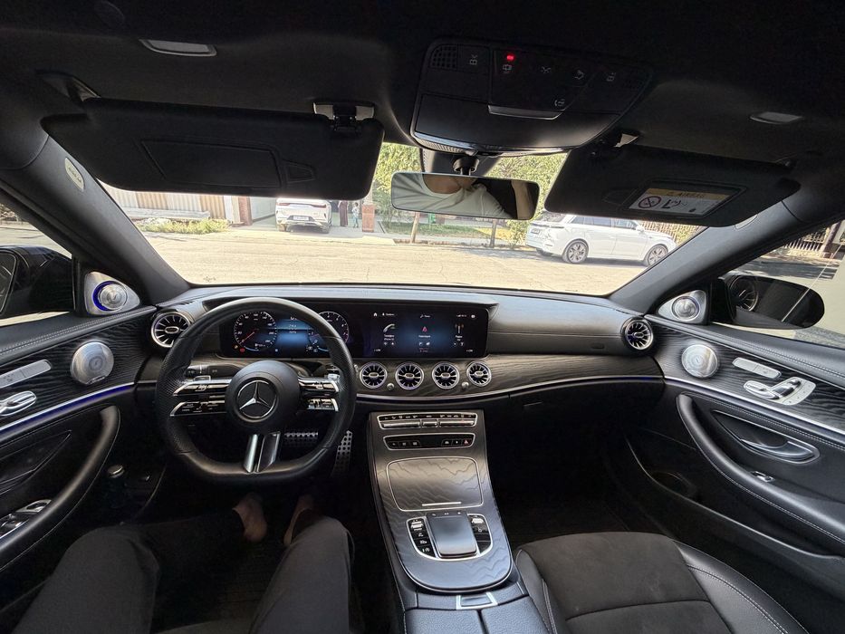 Mercedes Benz W213 4Matic