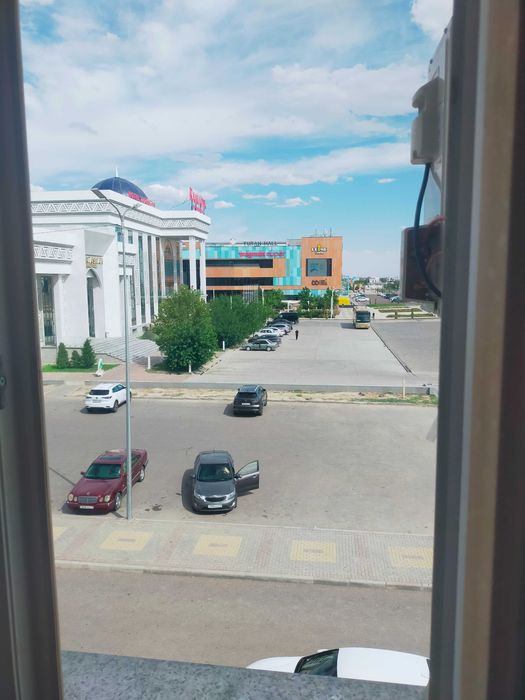 2 бөлмелі пәтер күндікке жалға беріледі