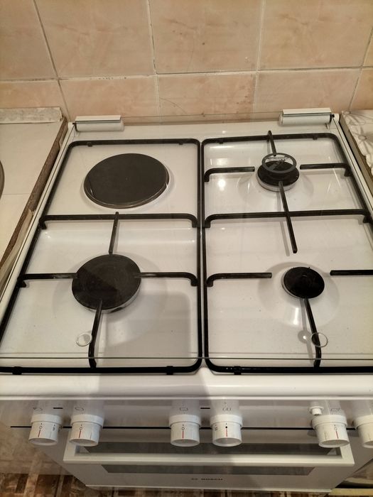 Продам газплиту Bosch