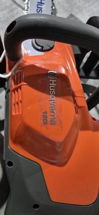 Husqvarna drujba pe acumulator