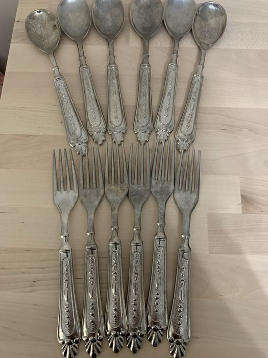 Прибори за хранене