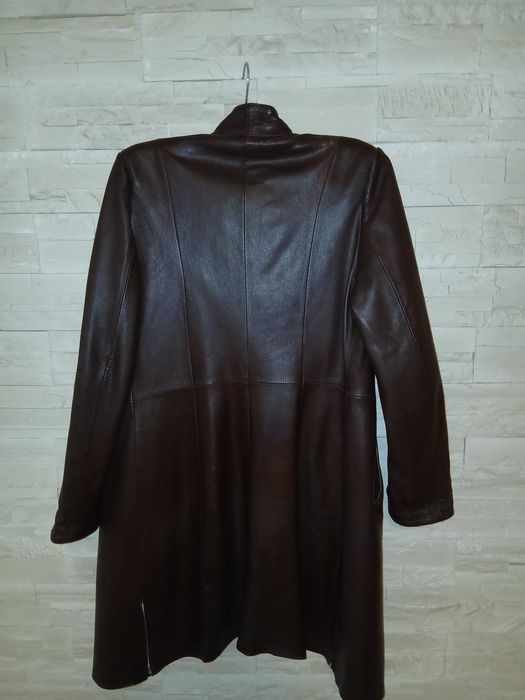 Palton piele culoare visiniu