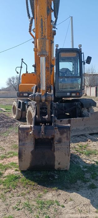 Услуги экскаватора