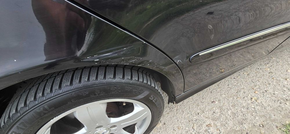 Мерцедес Е320 4-матик