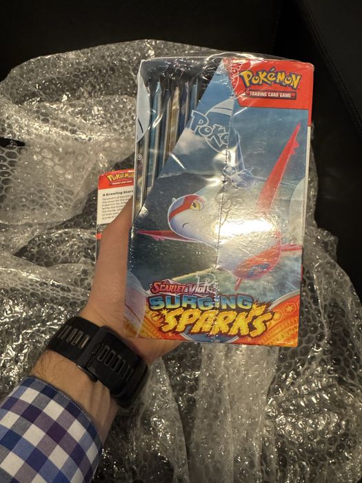 Pokemon Booster Box Surging Sparks (Scarlet & Violet) – 36 plicuri