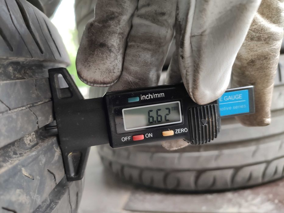 4бр Летни гуми 165 60 15 - Continental