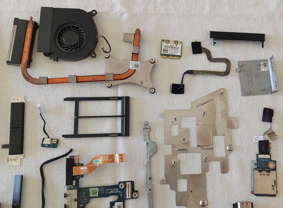 Лаптоп на части DELL LATITUDE E6500