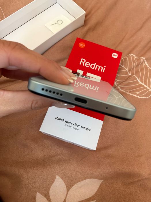Телефон Redmi 13 Ocean Blue
